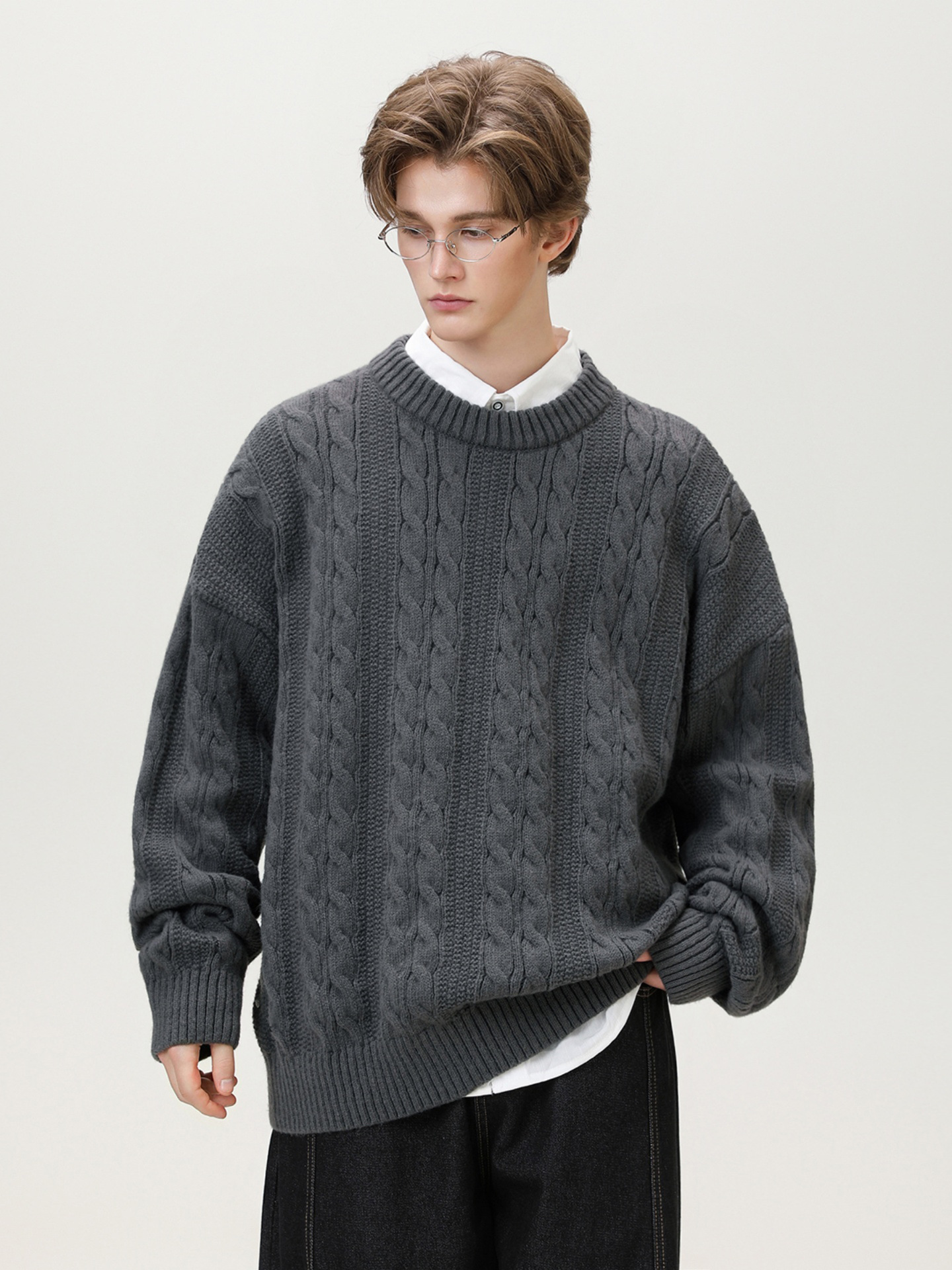 Men’s Chunky Cable-Knit Crewneck Sweater — Heavyweight Pullover, Streetwear Essential | Fall/Winter